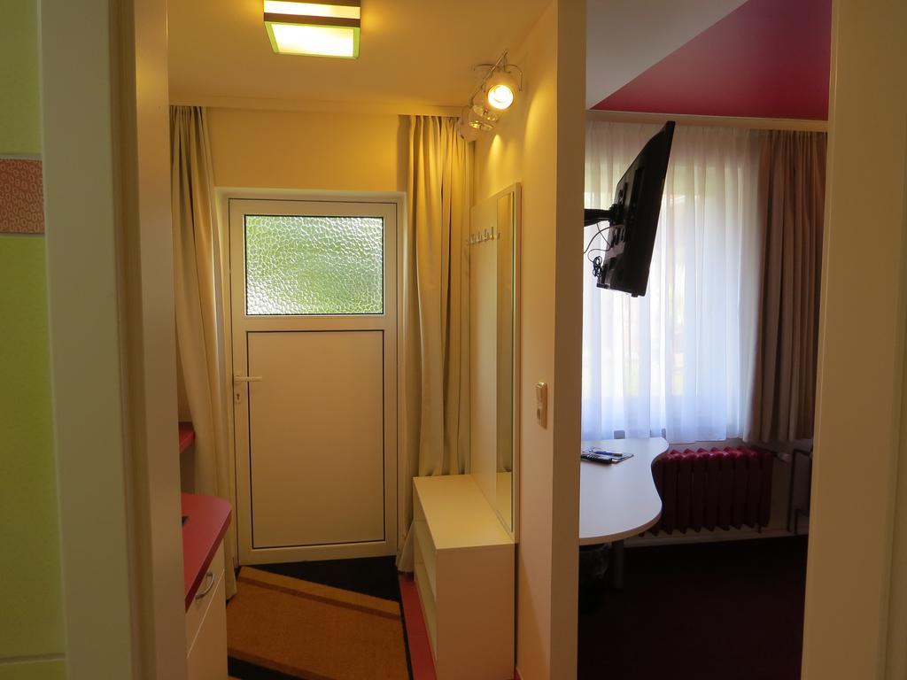 Ka&Ka Hotel Garni Warsow Pokoj fotografie